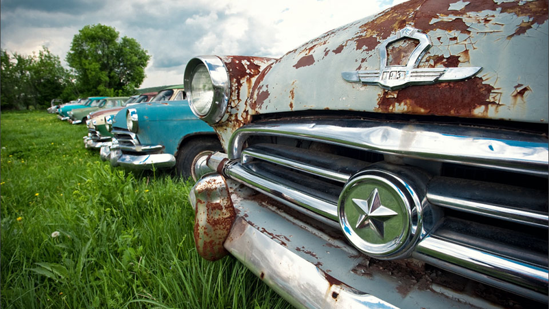 Illustration for article titled Amazing pictures of an outdoor Russian car museum